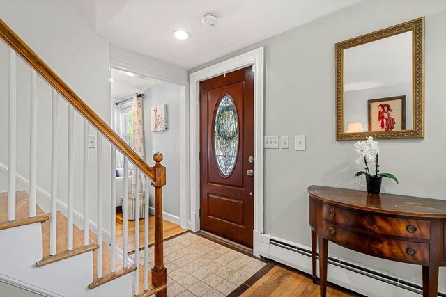 1061 Centre St, Boston, MA 02130