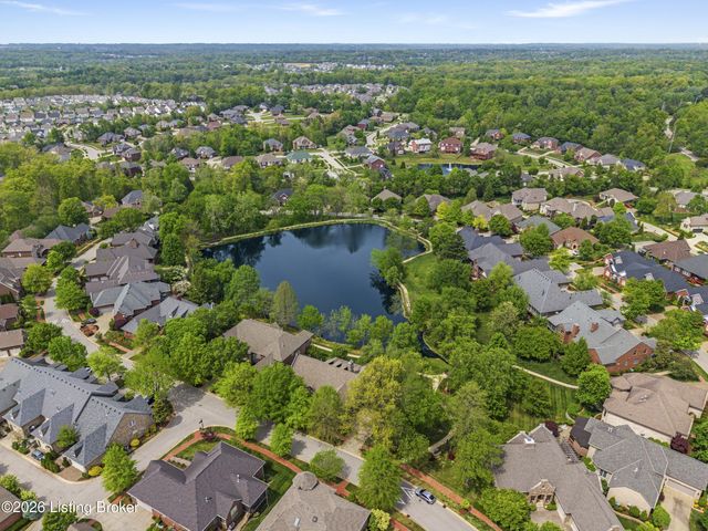 213 Buckland Trace, Louisville, KY 40245