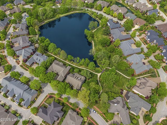 213 Buckland Trace, Louisville, KY 40245