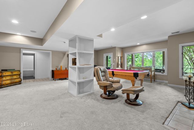 213 Buckland Trace, Louisville, KY 40245