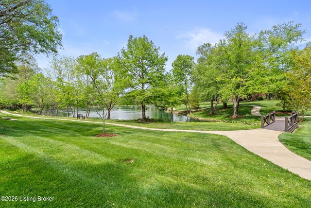 213 Buckland Trace, Louisville, KY 40245