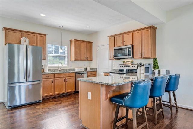 424 Cambridge Court RD, Vinton, VA 24179