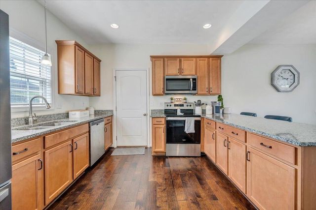 424 Cambridge Court RD, Vinton, VA 24179