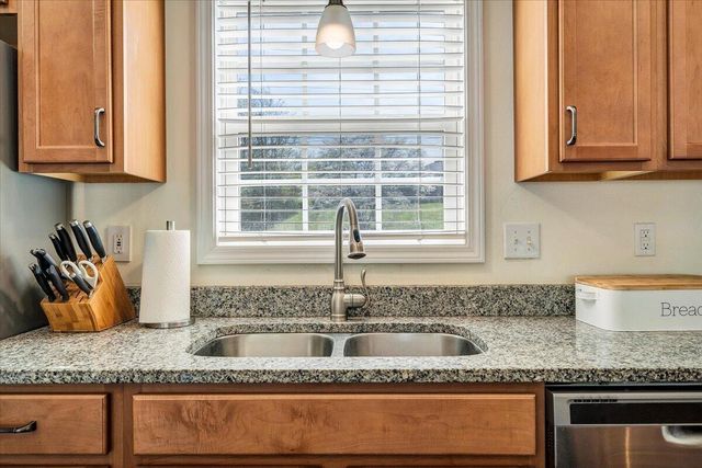 424 Cambridge Court RD, Vinton, VA 24179