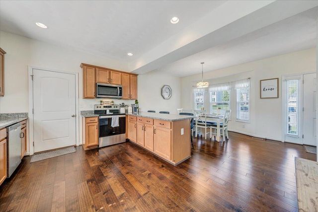 424 Cambridge Court RD, Vinton, VA 24179