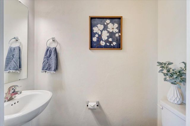 424 Cambridge Court RD, Vinton, VA 24179