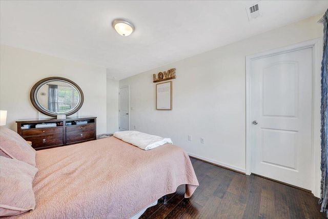 424 Cambridge Court RD, Vinton, VA 24179