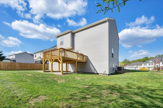 424 Cambridge Court RD, Vinton, VA 24179