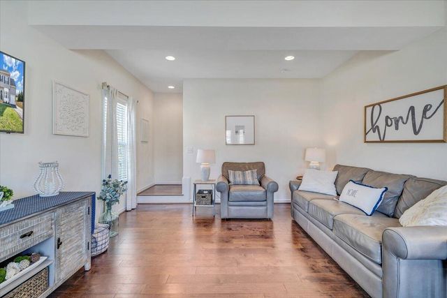 424 Cambridge Court RD, Vinton, VA 24179