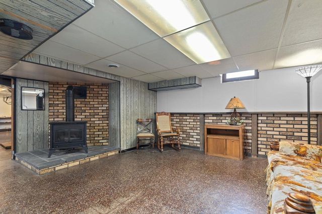 1611 N NICHOLAS STREET, Appleton, WI 54914