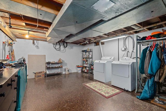 1611 N NICHOLAS STREET, Appleton, WI 54914