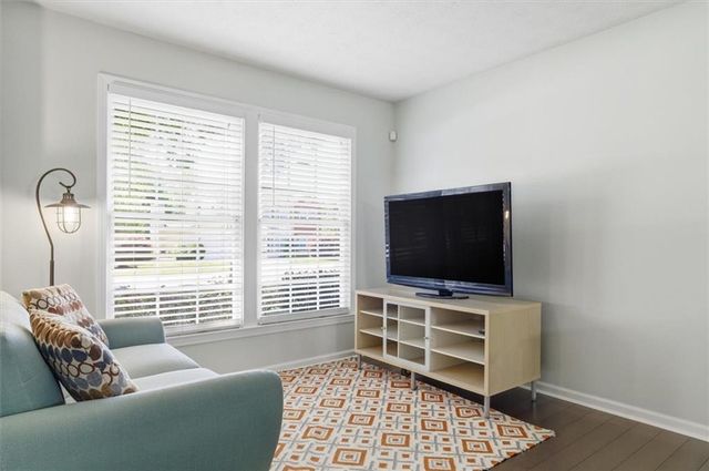 3085 Abbotts Pointe Drive, Duluth, GA 30097