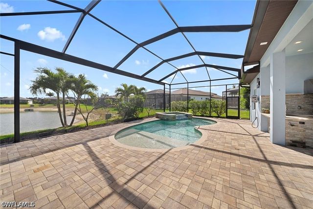 3721 Sapphire Cove CIR, Naples, FL 34114