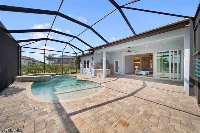 3721 Sapphire Cove CIR, Naples, FL 34114