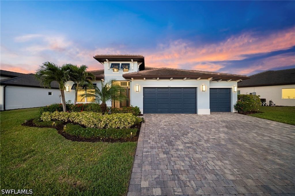 3721 Sapphire Cove CIR, Naples, FL 34114