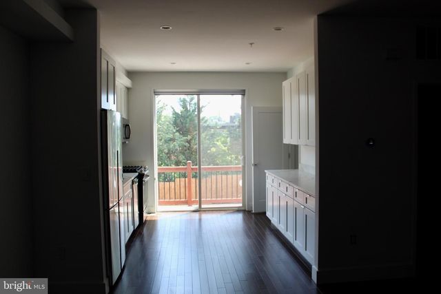 5105 E SE, Washington, DC 20019