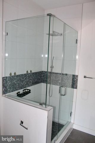 5105 E SE, Washington, DC 20019
