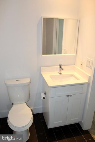 5105 E SE, Washington, DC 20019