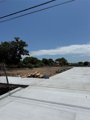 5736 Stuebner Airline Road, Houston, TX 77091