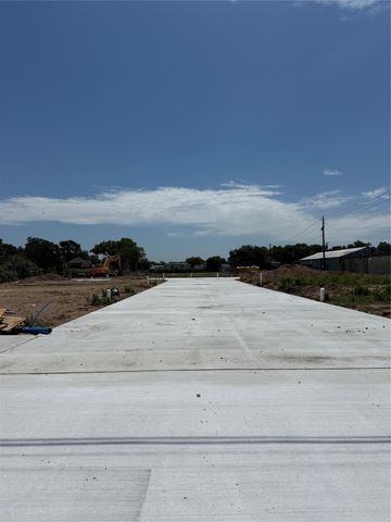 5736 Stuebner Airline Road, Houston, TX 77091