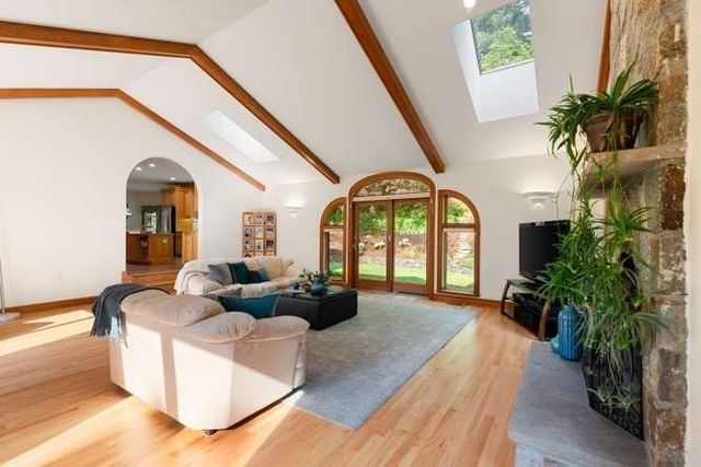 55 Meriam Street, Lexington, MA 02420