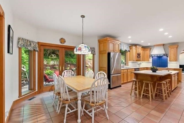 55 Meriam Street, Lexington, MA 02420