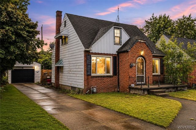 223 Phyllis Avenue, Buffalo, NY 14215