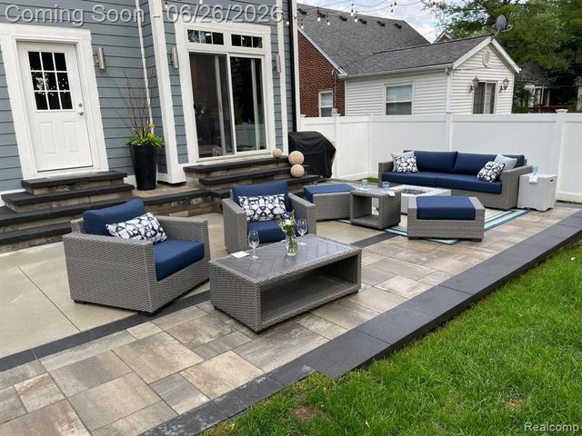 861 Coolidge Road, Birmingham, MI 48009