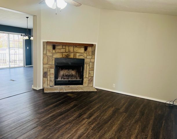 166 Ramona Lane, Kimberling City, MO 65686