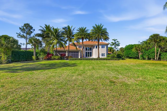 13550 Greentree Trail, Wellington, FL 33414