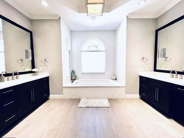 13550 Greentree Trail, Wellington, FL 33414