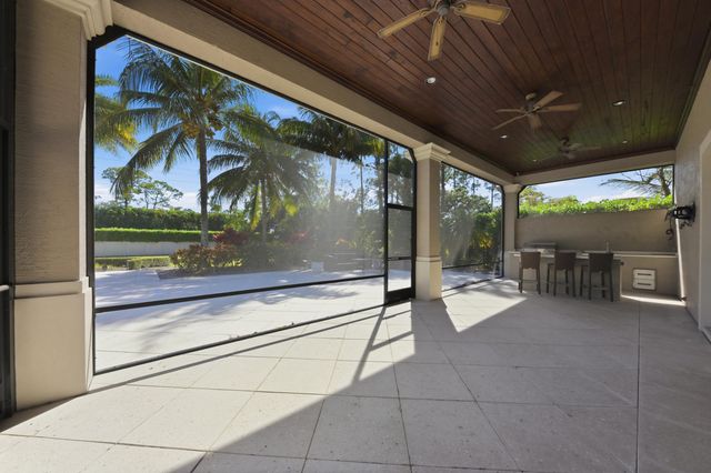 13550 Greentree Trail, Wellington, FL 33414