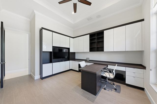 13550 Greentree Trail, Wellington, FL 33414