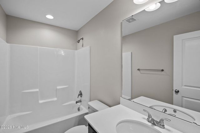 2328 Rhinestone Drive, Winterville, NC 28590
