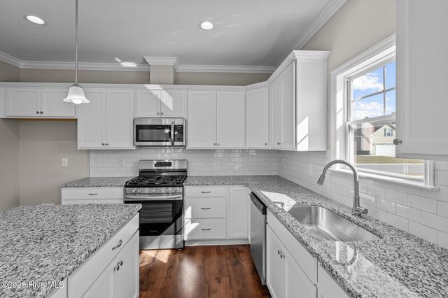 2328 Rhinestone Drive, Winterville, NC 28590