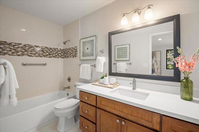 229 Saratoga Avenue, Santa Clara, CA 95050