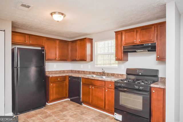 5176 Martins Crossing Road, Stone Mountain, GA 30088