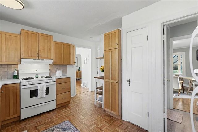 7234 Baltimore Street, Kansas City, MO 64114