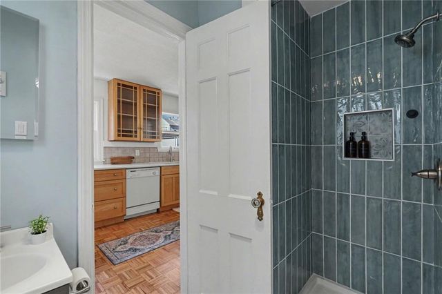 7234 Baltimore Street, Kansas City, MO 64114