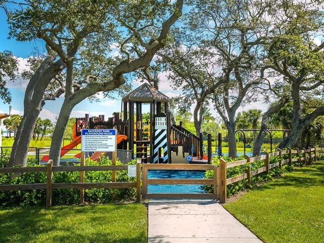 6549 GULF OF MEXICO DRIVE, Longboat Key, FL 34228
