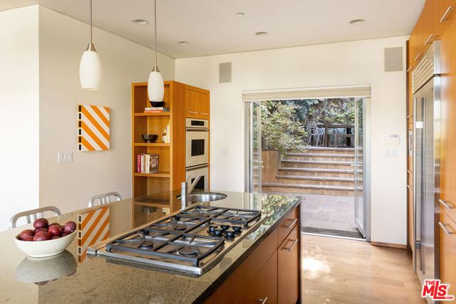 1625 N Crescent Heights Boulevard, Los Angeles, CA 90069