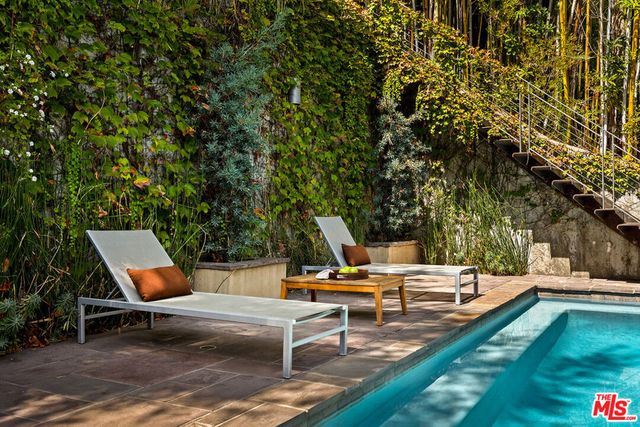 1625 N Crescent Heights Boulevard, Los Angeles, CA 90069