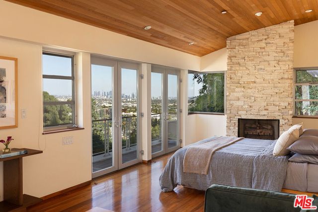 1625 N Crescent Heights Boulevard, Los Angeles, CA 90069