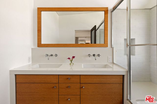 1625 N Crescent Heights Boulevard, Los Angeles, CA 90069