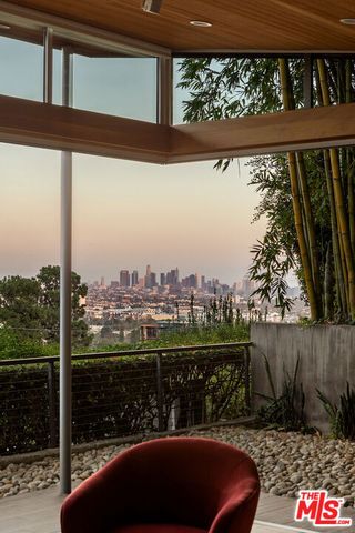1625 N Crescent Heights Boulevard, Los Angeles, CA 90069