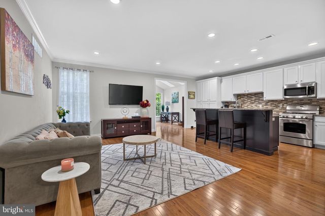 417 OXFORD LN, Chalfont, PA 18914