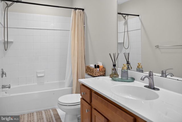 417 OXFORD LN, Chalfont, PA 18914