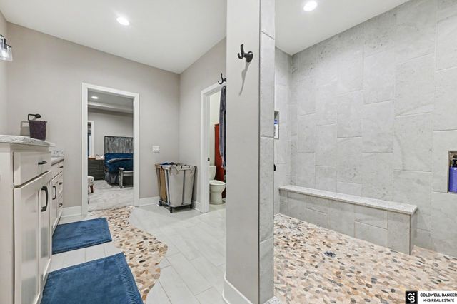 11915 S 109th Street, Papillion, NE 68046