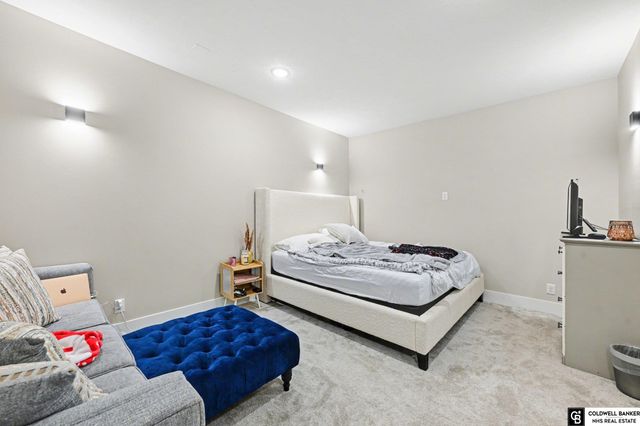 11915 S 109th Street, Papillion, NE 68046