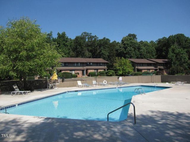 1305 Oak Tree Drive, Chapel Hill, NC 27517